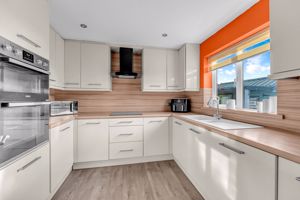 Photo 17- click for photo gallery